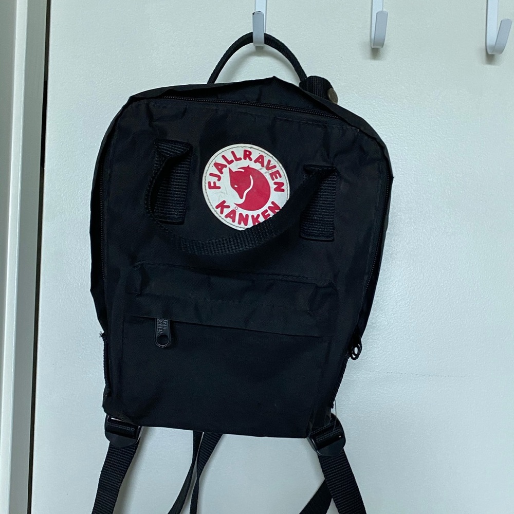Fjallraven Kanken Mini Backpack Black